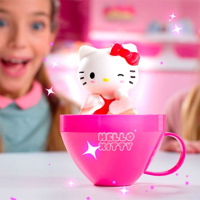 Колекційна фігурка-сюрприз «Hello Kitty. Капучино» 10х10х7 см, в асортименті, у дисплеї