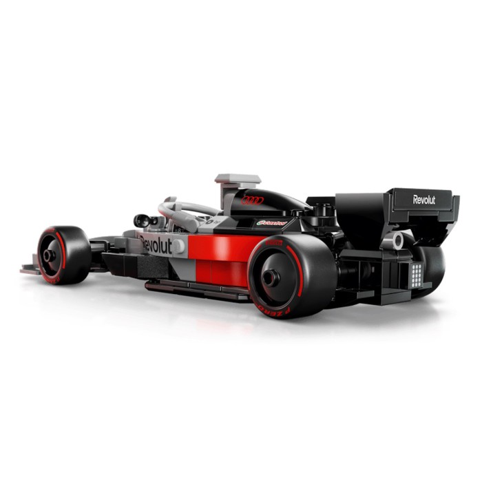 Конструктор «Гоночний автомобіль Audi Revolut F1® Team R26» на 216 деталей, у коробці 26х5х14 см, ТМ Lego