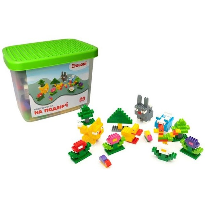 Конструктор «На подвір'ї», 234 деталі, в пластиковому боксі, ТМ Долоні