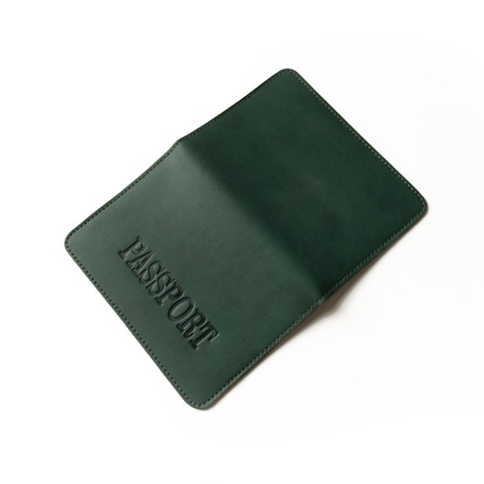 Обкладинка на паспорт «Winner», зелена, 100х135 мм, ТМ Brisk