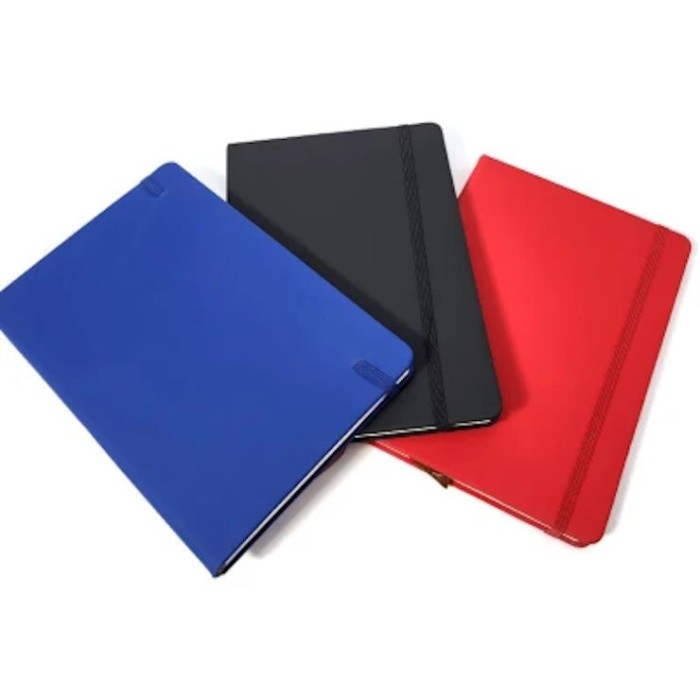 Блокнот А5 на 96 аркушів у клітинку з м`якою обкладинкою зі шкірзаму