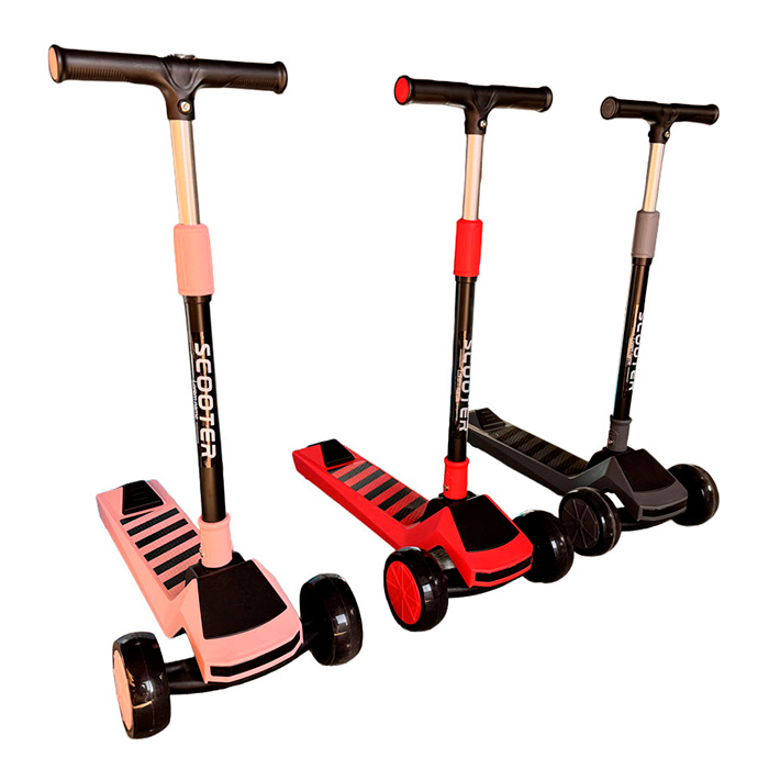 Самокат «Maxi-big» 3-колісний музичний на металевій рамі, колеса PU, 2 передні 130 мм, заднє 90 мм зі світлом, в асортименті, у коробці 65х34х19 см