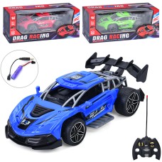 Машина 25,5 см 1:16 р/к на акумуляторі з гумовими колесами та USB, в асортименті, у коробці 33х12,5х15 см