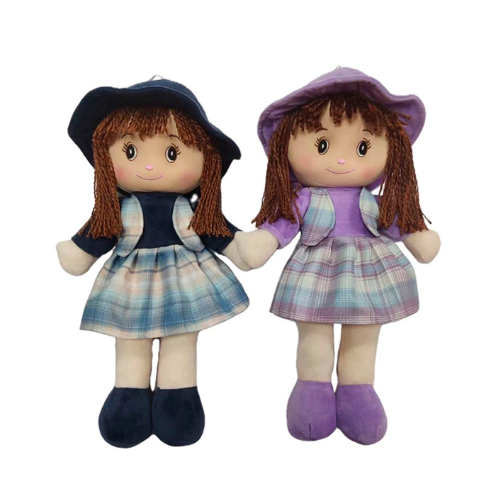 Лялька 45 см м'яконабивна з петелькою, в асортименті, у пакеті 28х51х8 см